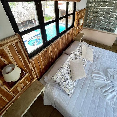 Johnnys Place Hotel Monterrico Eksteriør billede