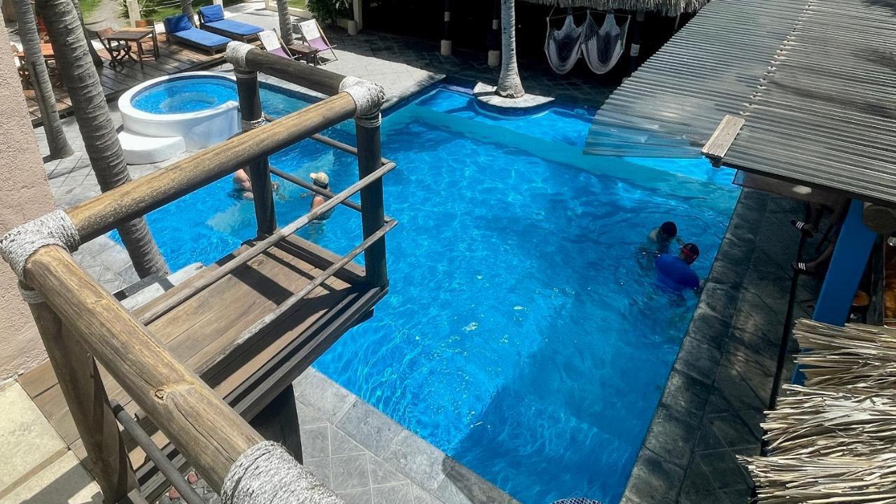 Johnnys Place Hotel Monterrico Eksteriør billede