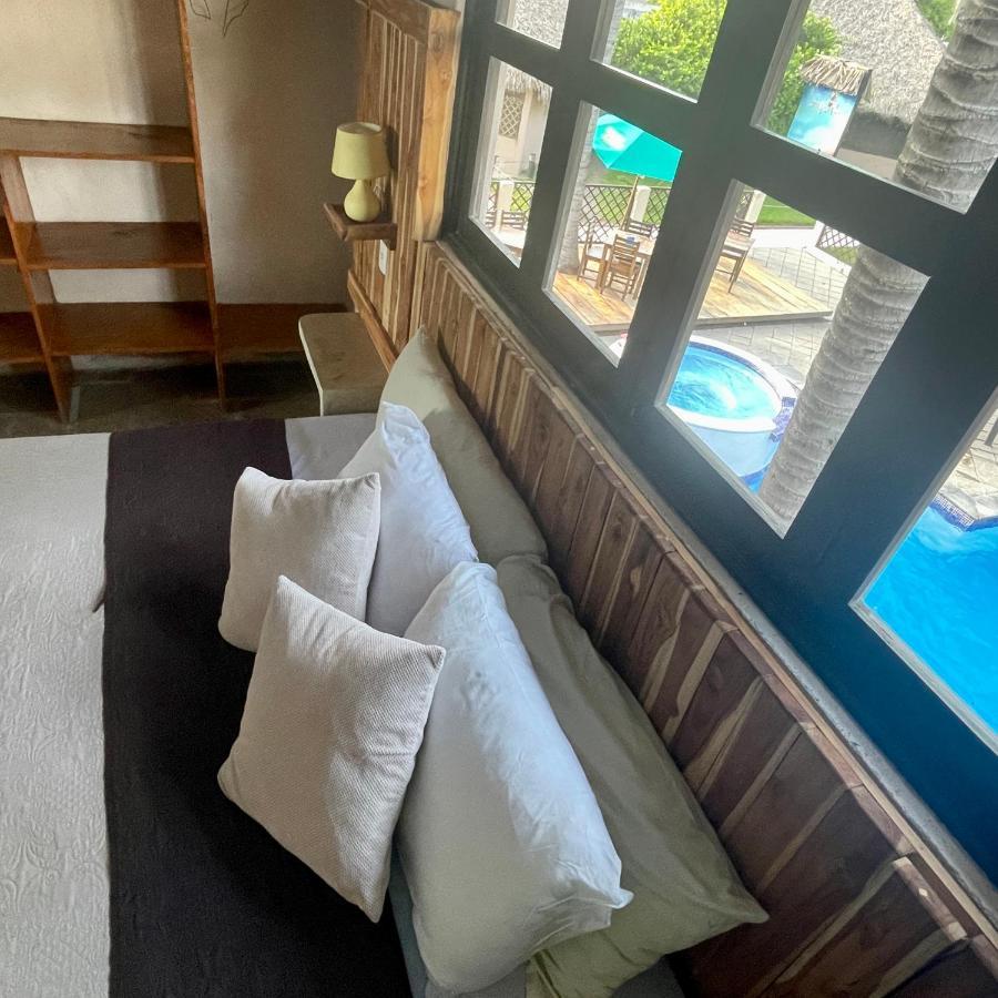 Johnnys Place Hotel Monterrico Eksteriør billede